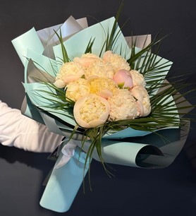 10 Beyaz Şakayık Buketi