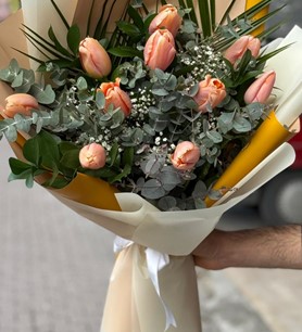 somon lale buketi, 10 dal lale, canlı lale siparişi