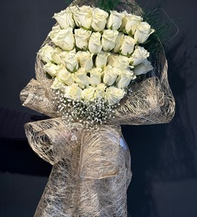 41 İthal Beyaz Gül Buketi