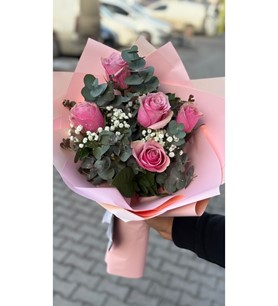 pembe gül buketi, 5 pembe gül, romantik çiçek