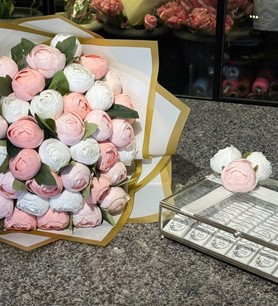 Söz çiçeği, nişan çikolatası seti, yapay şakayık nişan buket