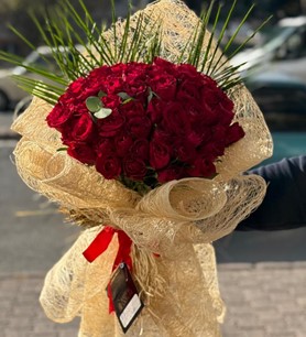 51 kırmızı gül, abaka gül buketi, romantik çiçek