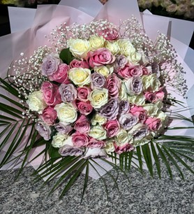 60 Renkli Gül Buketi Beyaz Pembe Lila
