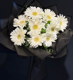 Beyaz gerbera buketi, 9 adet gerbera fiyatı, masumiyet çiçeğ