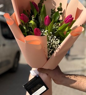 fuşya lale buketi, 5 lale aranjman, ithal pembe lale