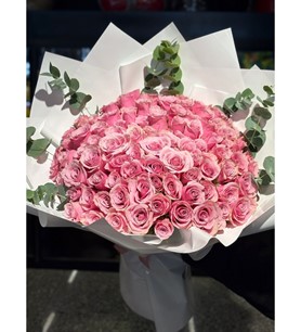 ithal pembe gül, 101 pembe gül, beyaz paket gül