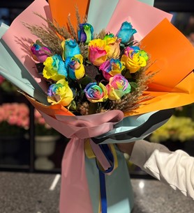 İthal Gökkuşağı Gül Buketi