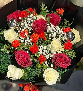 Kokina ve 11 Gül Buketi