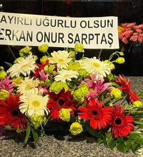 Masa Çiçeği Aranjman