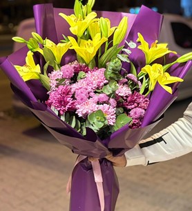 renkli çiçek buketi, lilyum papatya, hüsnü yusuf buketi