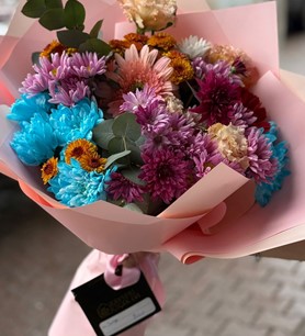 renkli çiçek buketi, papatya gerbera, hüsnü yusuf buketi