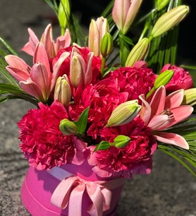 Şakayık ve Lilyum Aranjmanı